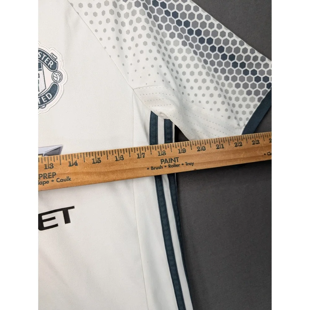 adidas manchester united